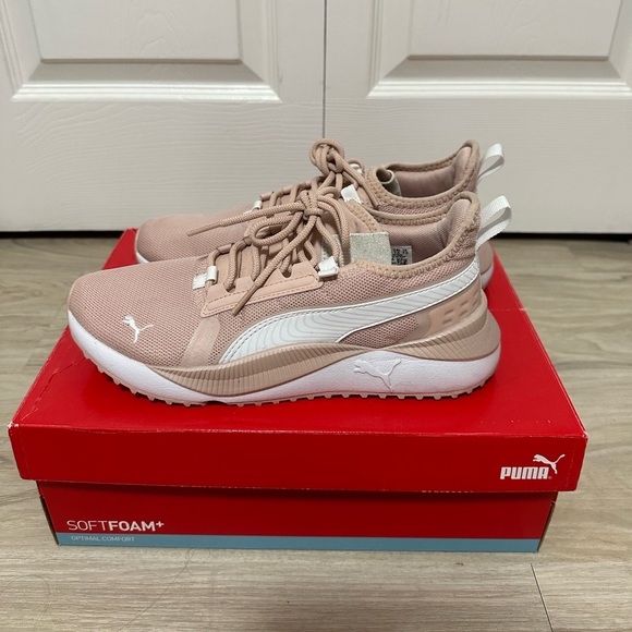 Puma sneakers - Picture 2 of 5